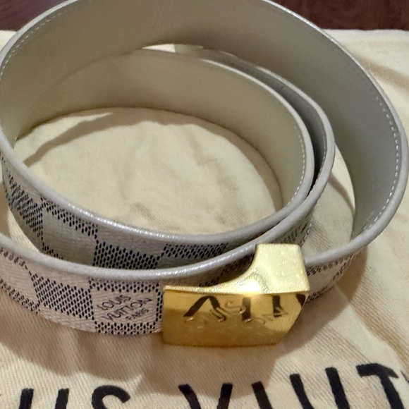 Authentic Louis Vuitton Damier Azur belt size 85 cm with gold logo buckle - Picture 2 of 3